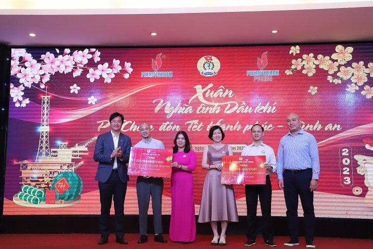 Công đoàn PVChem tổ chức “Xuân nghĩa tình – Tết hạnh phúc, bình an” cho người lao động khu vực phía Nam