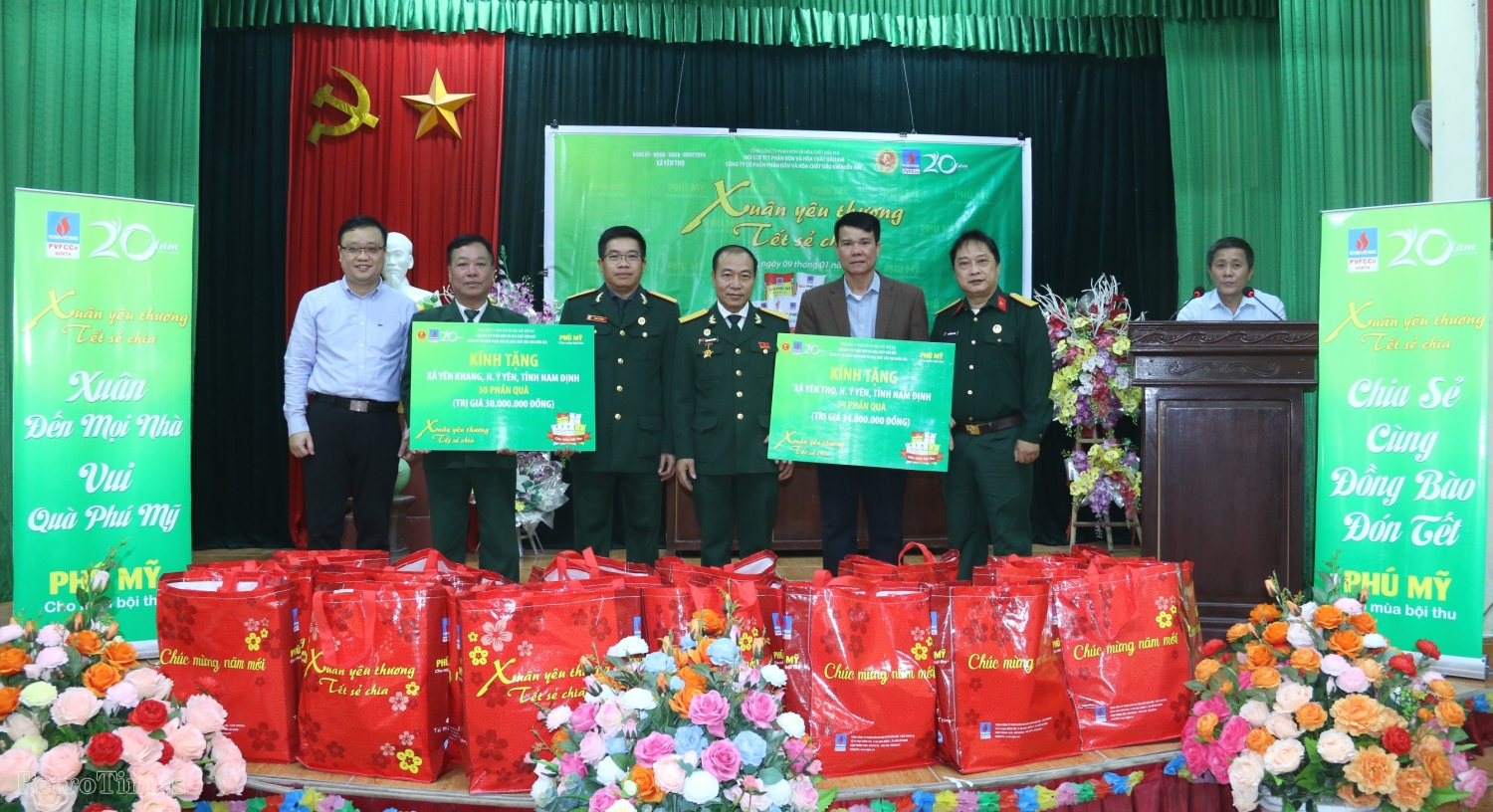 Hội Cựu chiến binh PVFCCo tổ chức chương trình “Xuân yêu thương - Tết sẻ chia” tại Nam Định, Thái Bình Hội Cựu chiến binh PVFCCo tổ chức chương trình “Xuân yêu thương - Tết sẻ chia” tại Nam Định, Thái Bình