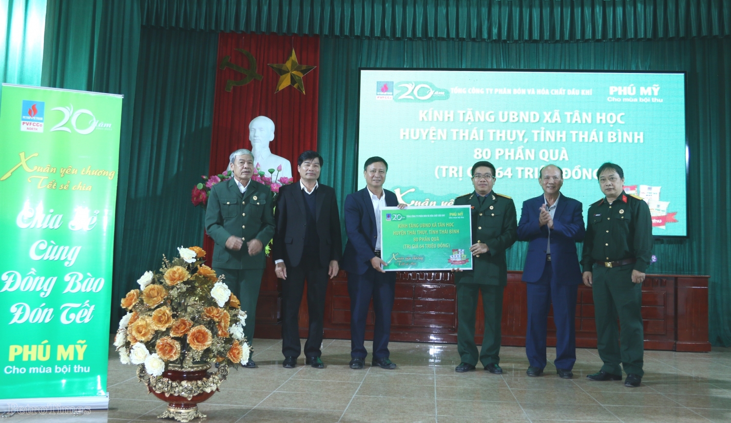 Hội Cựu chiến binh PVFCCo tổ chức chương trình “Xuân yêu thương - Tết sẻ chia” tại Nam Định, Thái Bình Hội Cựu chiến binh PVFCCo tổ chức chương trình “Xuân yêu thương - Tết sẻ chia” tại Nam Định, Thái Bình