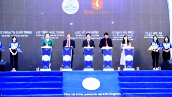 2.000 người tham gia Lễ khởi động dự án “Người dân Khánh Hòa nói Tiếng Anh”