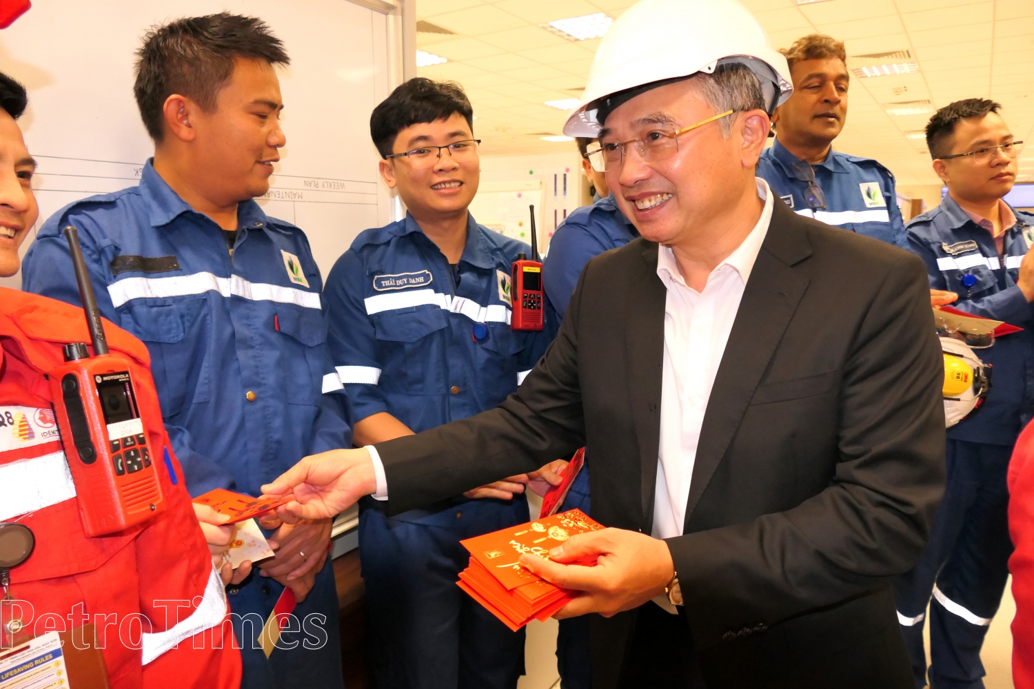 Lọc hoá dầu Nghi Sơn cam kết bảo đảm nguồn cung ra thị trường trong thời gian tới