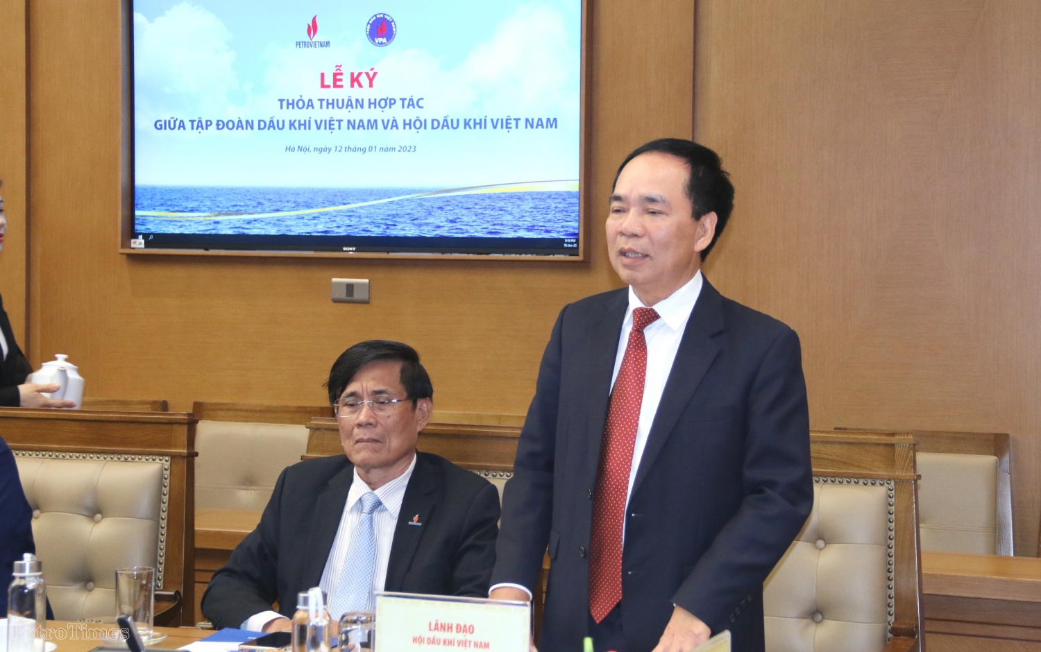 Petrovietnam và Hội Dầu khí Việt Nam ký kết thoả thuận hợp tác