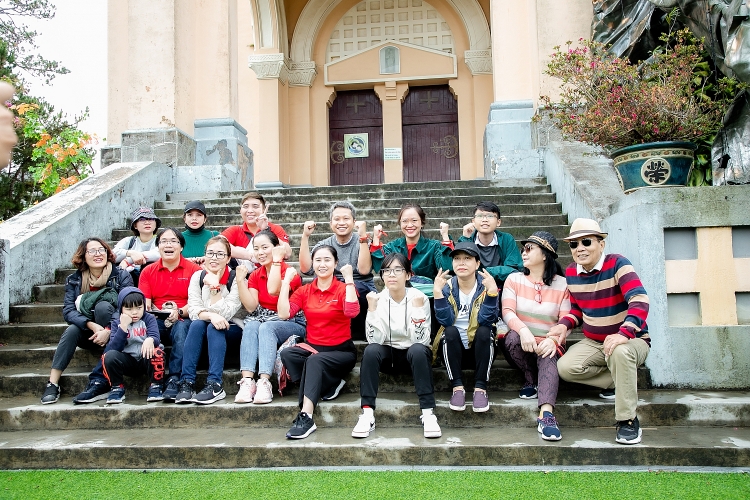PVU: Sôi nổi và gắn kết cùng chương trình Team building Xuân Quý Mão 2023 “Cơ hội mới - Thách thức mới - Mục tiêu & Hành động PVU: Sôi nổi và gắn kết cùng chương trình Team building Xuân Quý Mão 2023 “Cơ hội mới - Thách thức mới - Mục tiêu và Hành động