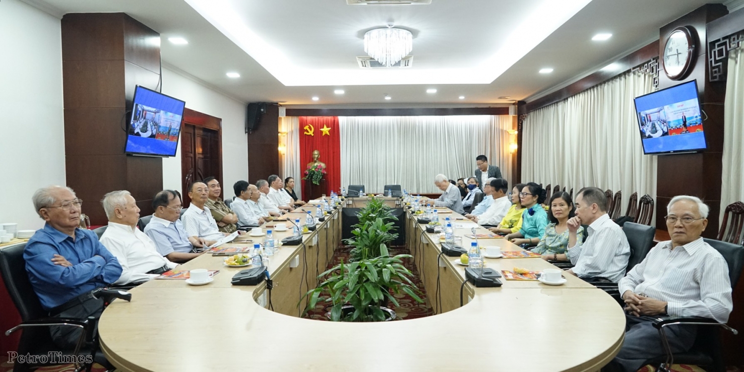 Lãnh đạo Petrovietnam gặp mặt, tri ân cán bộ hưu trí Cơ quan Tập đoàn Xuân Quý Mão 2023