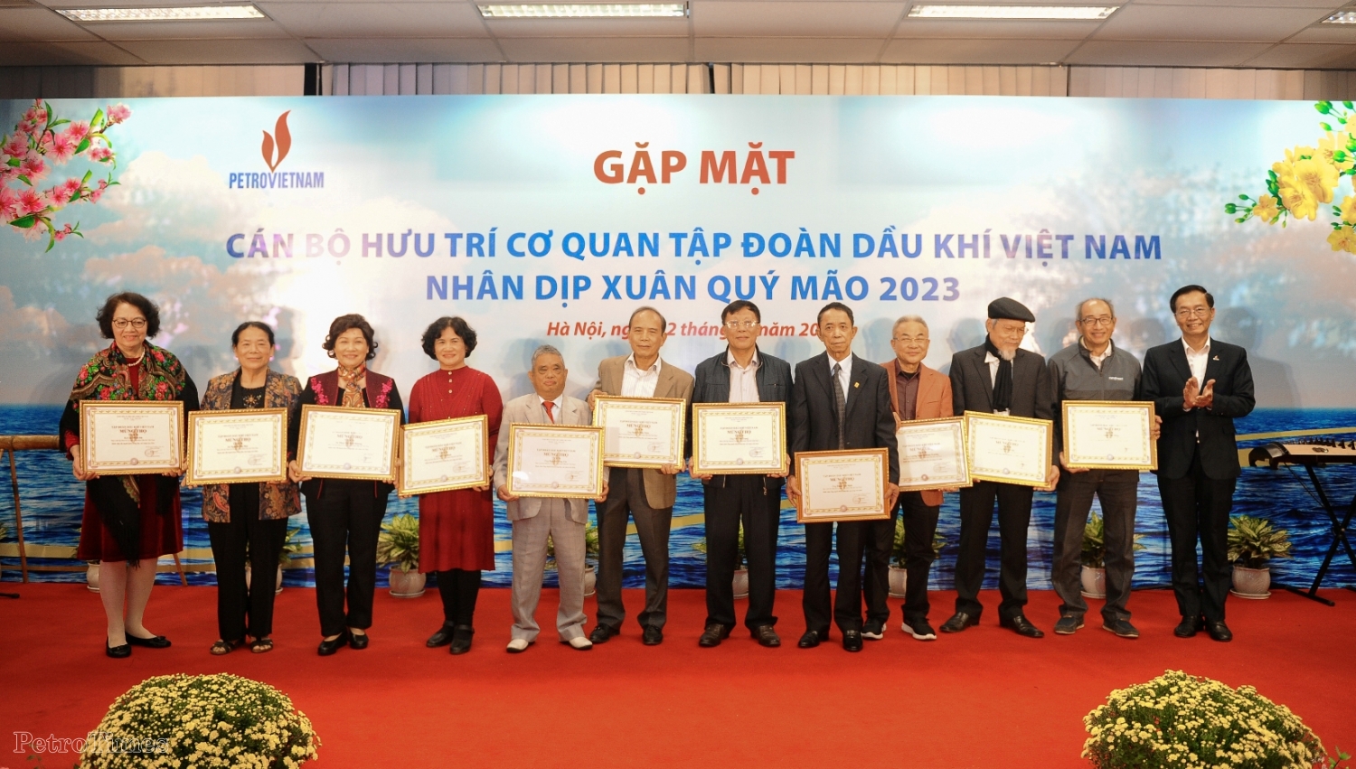 Lãnh đạo Petrovietnam gặp mặt, tri ân cán bộ hưu trí Cơ quan Tập đoàn Xuân Quý Mão 2023 Lãnh đạo Petrovietnam gặp mặt, tri ân cán bộ hưu trí Cơ quan Tập đoàn Xuân Quý Mão 2023