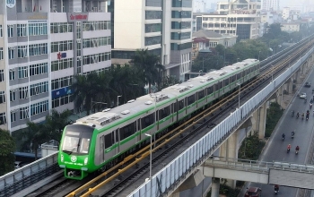 Lịch hoạt động của xe buýt, tàu điện dịp Tết Quý Mão 2023