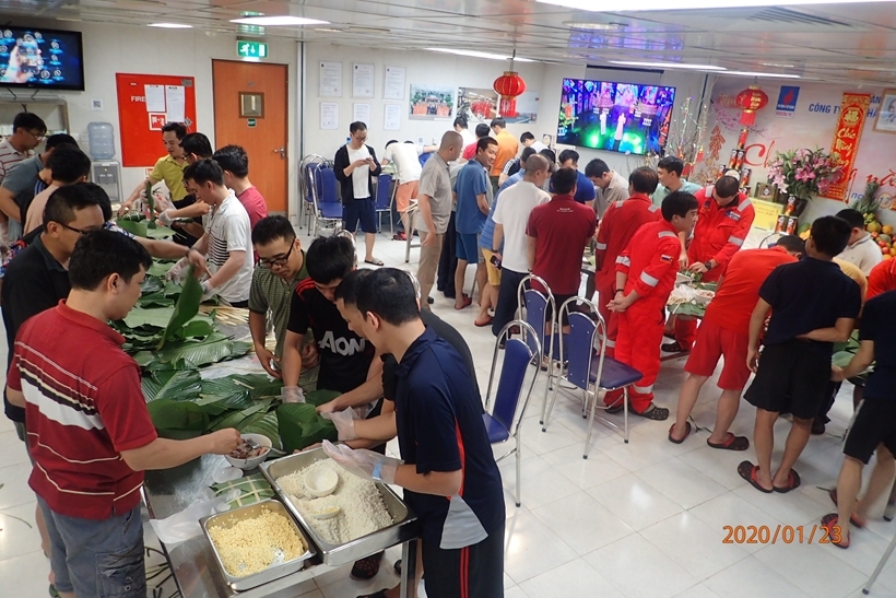 Chuyện đón Tết của những người trên giàn khoan giữa biển khơi