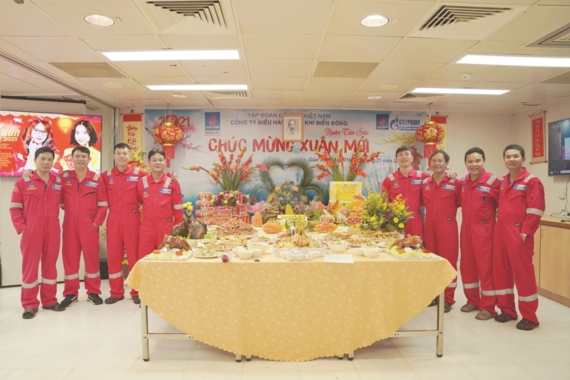 Chuyện đón Tết của những người trên giàn khoan giữa biển khơi