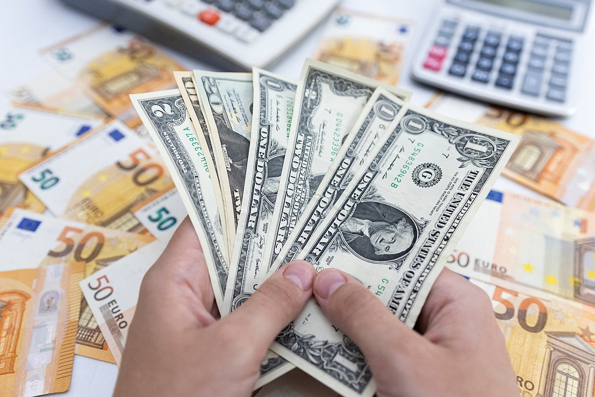 Tỷ giá ngoại tệ hôm nay 1/2: Đồng USD trượt nhẹ