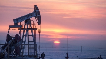Giá dầu của Azerbaijan giảm xuống dưới mốc 87 USD/thùng
