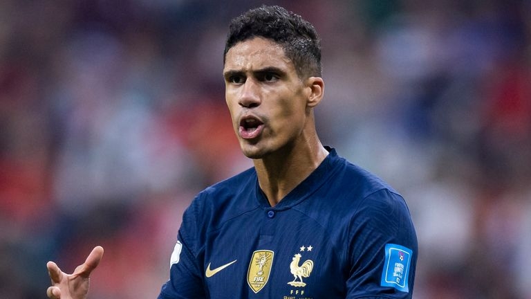 Raphael Varane quyết định giã từ sự nghiệp quốc tế