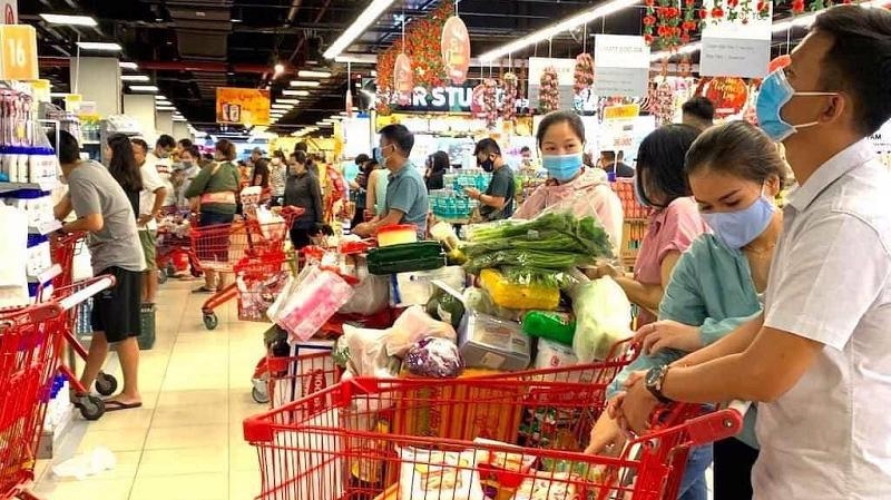 Tin tức kinh tế ngày 4/2: Mục tiêu đưa tổng mức bán lẻ hàng hóa tăng 8 - 9%