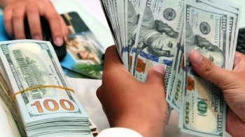 Tin ngân hàng ngày 8/2: Giá USD tại các ngân hàng thương mại tăng mạnh