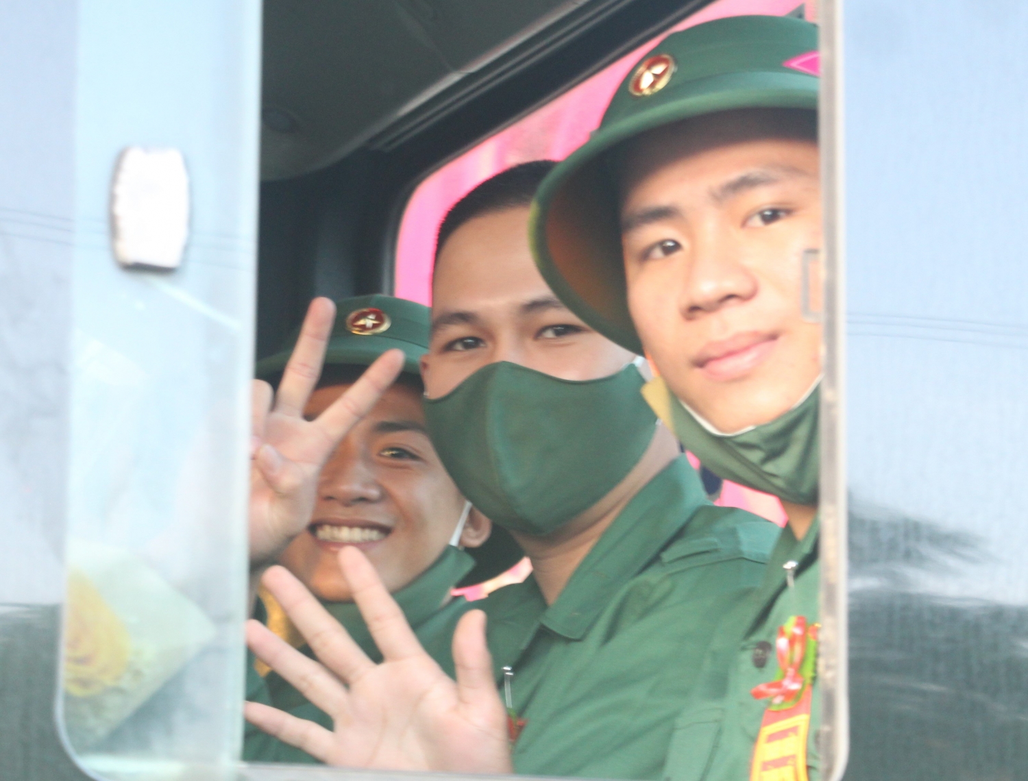 Hơn 2.450 thanh niên Quảng Nam lên đường nhập ngũ