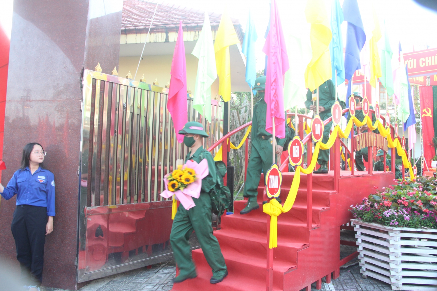 Hơn 2.450 thanh niên Quảng Nam lên đường nhập ngũ