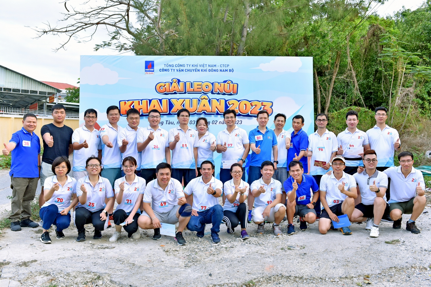 KĐN tổ chức thành công Giải leo núi khai Xuân năm 2023