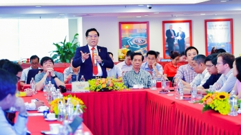 Nghiên cứu giải pháp thông minh cho chiến dịch khoan đan dày và thăm dò mở rộng Lô 05-2 & 05-3 của BIENDONG POC