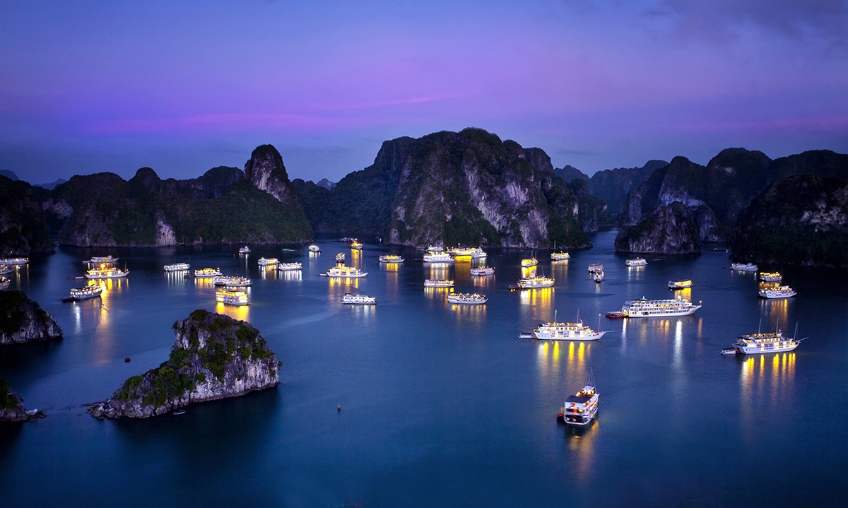 Travel+Leisure: Vịnh Hạ Long là điểm đến ngắm bình minh và hoàng hôn ngoạn mục nhất