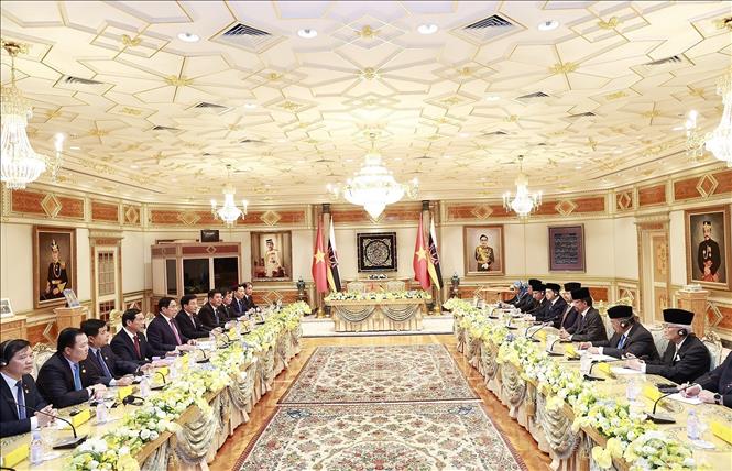 Thủ tướng Phạm Minh Chính hội đàm với Quốc vương Brunei Darussalam