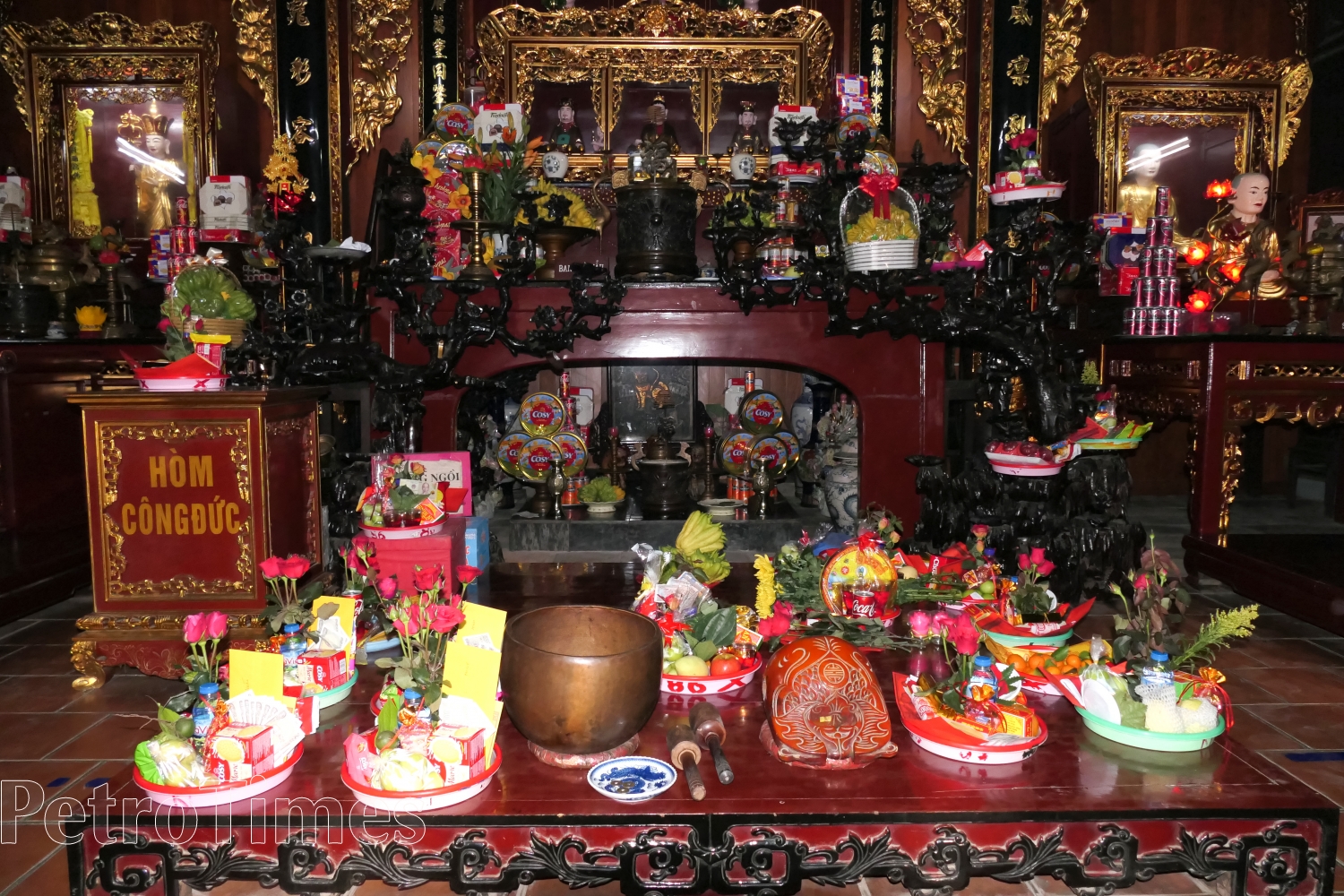 Giới trẻ Hà Nội nô nức đi chùa cầu duyên trước thềm lễ tình nhân Giới trẻ Hà Nội nô nức đi chùa cầu duyên trước thềm lễ tình nhân