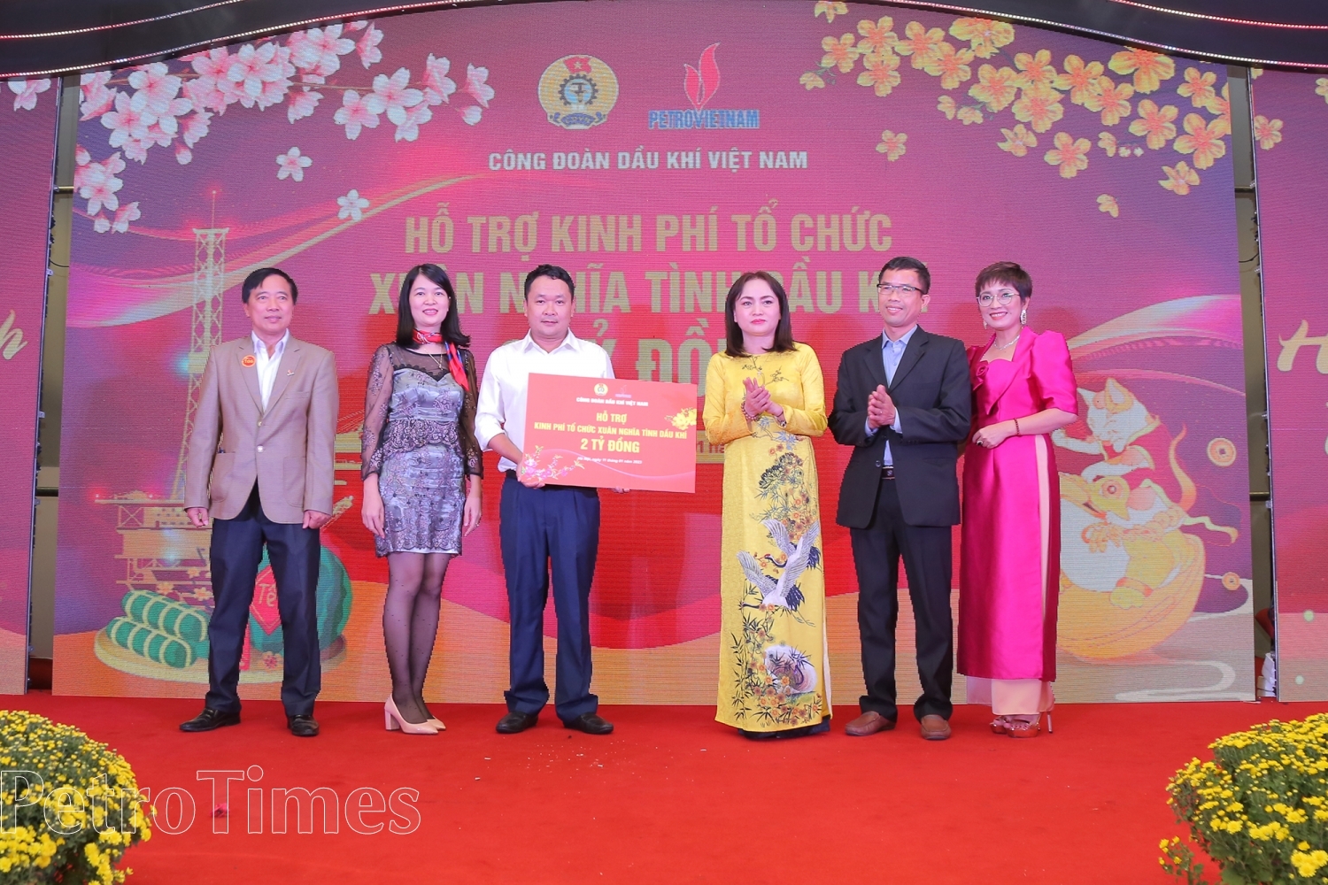 Công đoàn Dầu khí Việt Nam: Tích cực chăm lo NLĐ dịp Xuân Quý Mão 2023