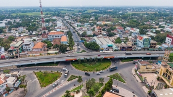 Đẩy nhanh việc triển khai các công trình, dự án trọng điểm ngành giao thông