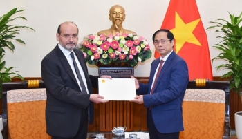Bộ trưởng Bộ Ngoại giao Bùi Thanh Sơn tiếp Đại sứ Thổ Nhĩ Kỳ