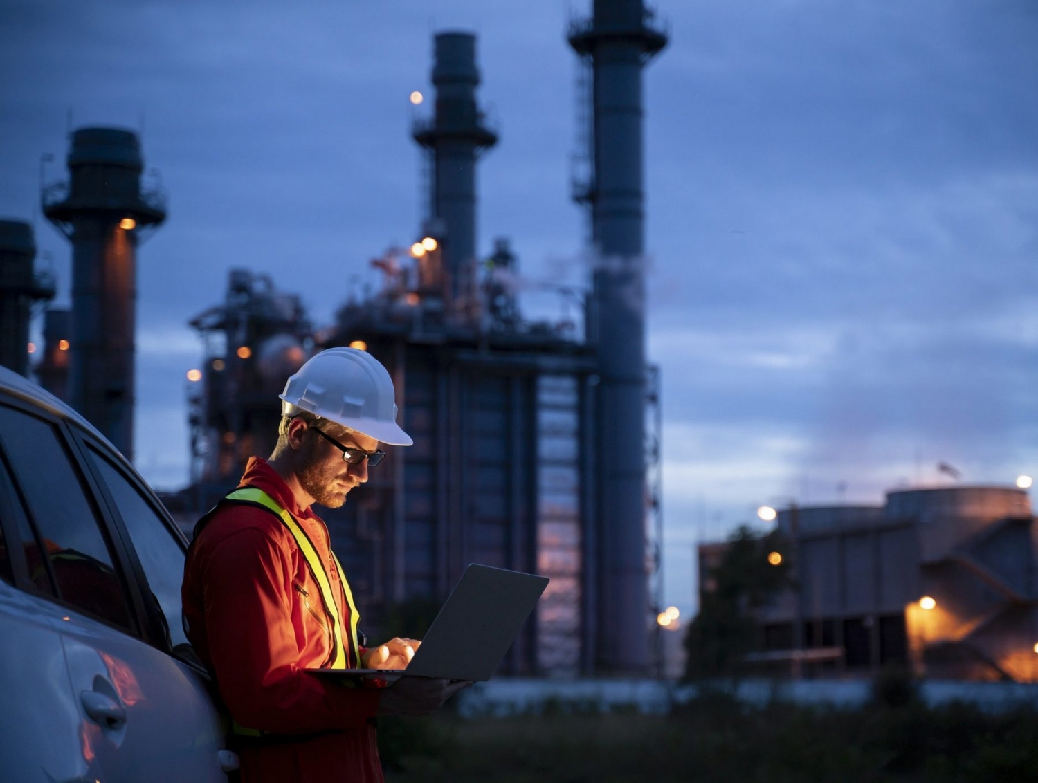 Tổng giá trị hợp đồng dầu khí toàn cầu tăng 27% trong quý 4/2022