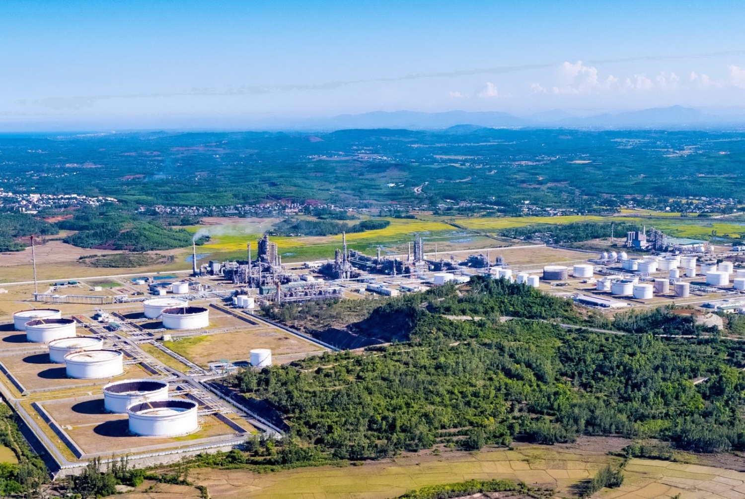 NMLD Dung Quất kỷ niệm 14 năm ngày xuất bán dòng sản phẩm thương mại đầu tiên
