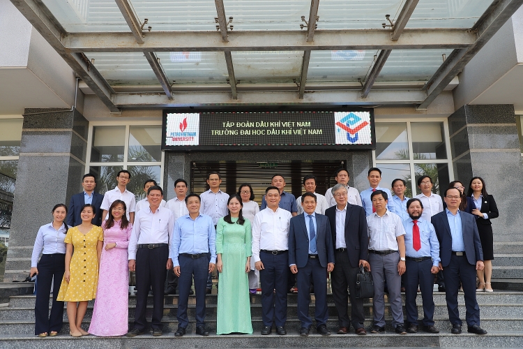 PVU tiếp và làm việc với Đoàn công tác các sở thuộc UBND tỉnh Bà Rịa – Vũng Tàu PVU tiếp và làm việc với Đoàn công tác các sở thuộc UBND tỉnh Bà Rịa - Vũng Tàu