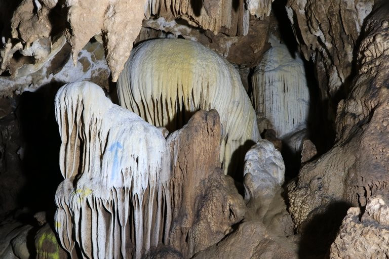 Top các hang động dành cho dân du lịch ưa khám phá mạo hiểm tại Điện Biên