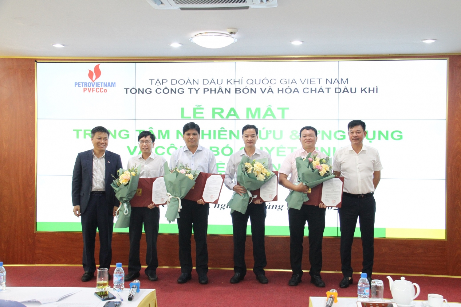 PVFCCo ra mắt Trung tâm Nghiên cứu và Ứng dụng