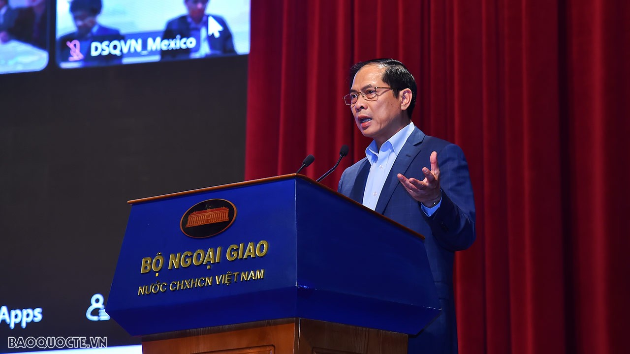 Bộ Ngoại giao quán triệt nội dung cuốn sách của Tổng Bí thư về phòng, chống tham nhũng, tiêu cực