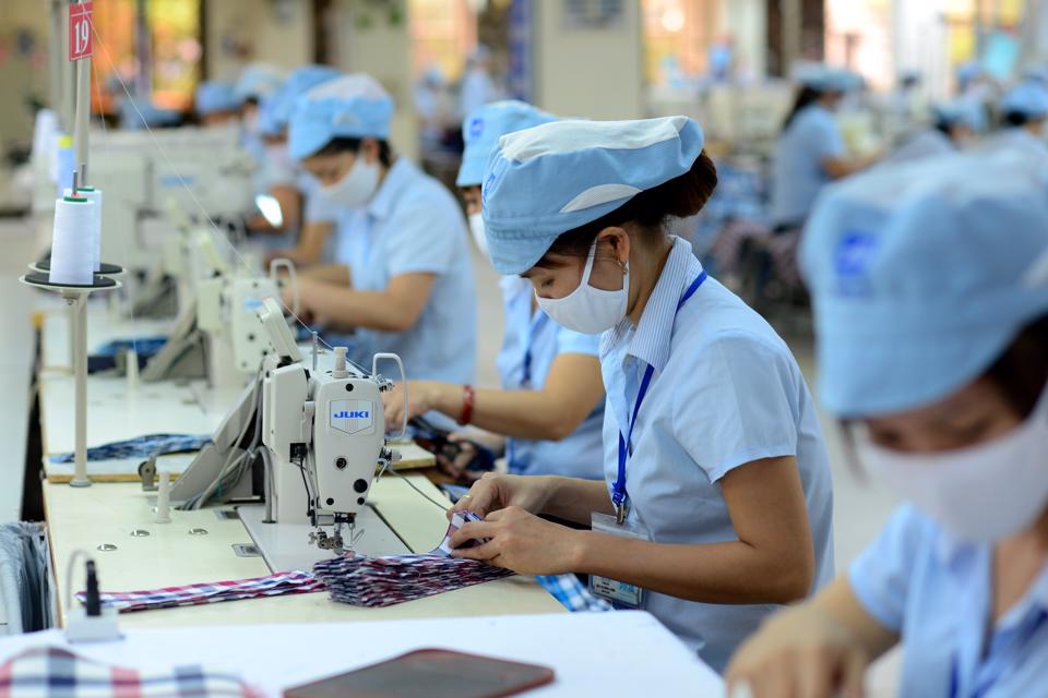 Nữ doanh nhân thầm lặng trên thương trường