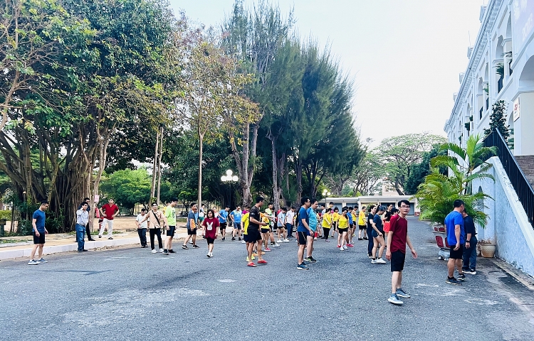 Công đoàn Vietsovpetro khai mạc Khóa hướng dẫn chạy bộ cơ bản năm 2023 Công đoàn Vietsovpetro khai mạc Khóa hướng dẫn chạy bộ cơ bản năm 2023