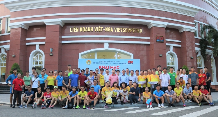 Công đoàn Vietsovpetro khai mạc Khóa hướng dẫn chạy bộ cơ bản năm 2023 Công đoàn Vietsovpetro khai mạc Khóa hướng dẫn chạy bộ cơ bản năm 2023