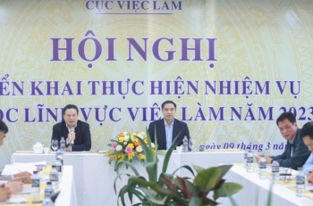Cần 1.000 lao động, nhiều doanh nghiệp đăng tuyển cả vạn người