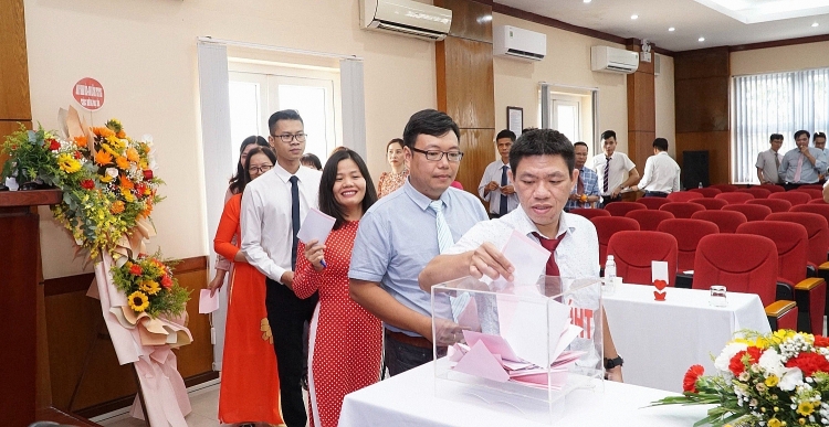 Đại hội Công đoàn Trung tâm Công nghệ thông tin và Liên lạc Vietsovpetro lần thứ IV, nhiệm kỳ 2023-2028