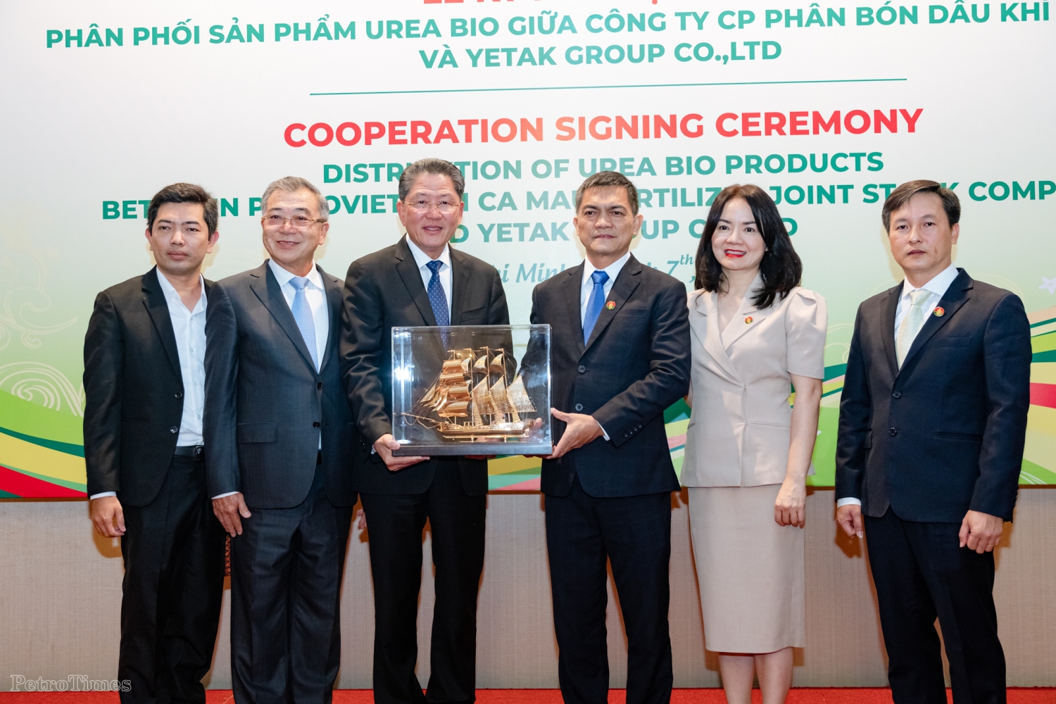 Phân bón Cà Mau tiếp tục chiếm trọn niềm tin nông dân Campuchia