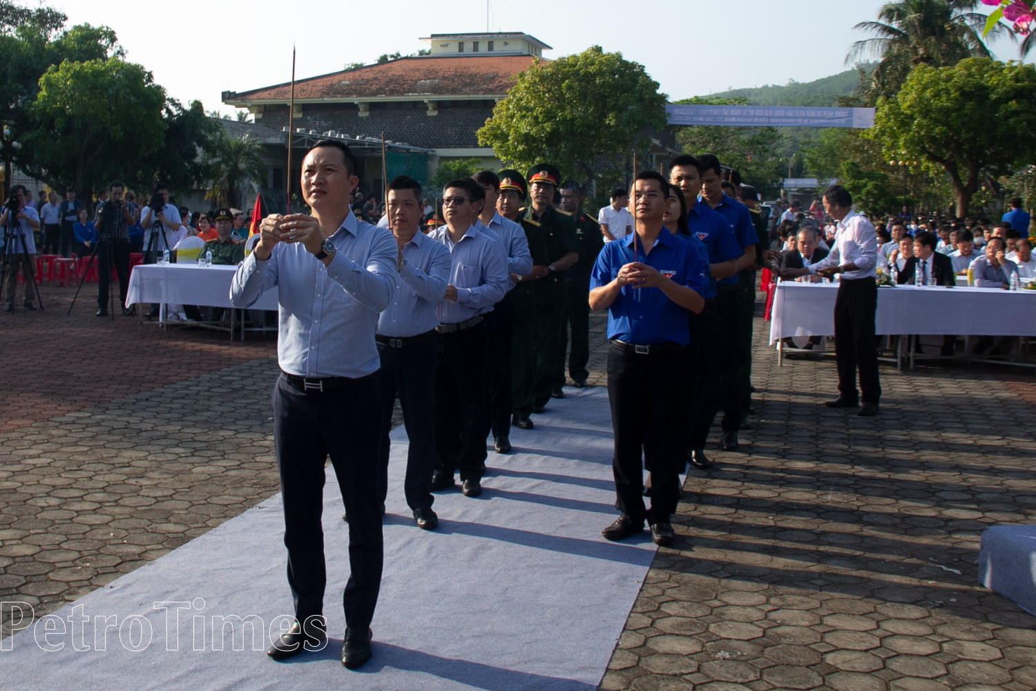 BSR dâng hương tưởng niệm 504 đồng bào Sơn Mỹ bị thảm sát