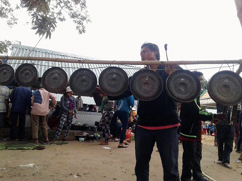 Đắm đuối mùa Ning Nơng
