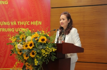 Đẩy mạnh việc xây dựng văn hóa doanh nghiệp thông qua văn bản, nghị quyết của Đảng ủy