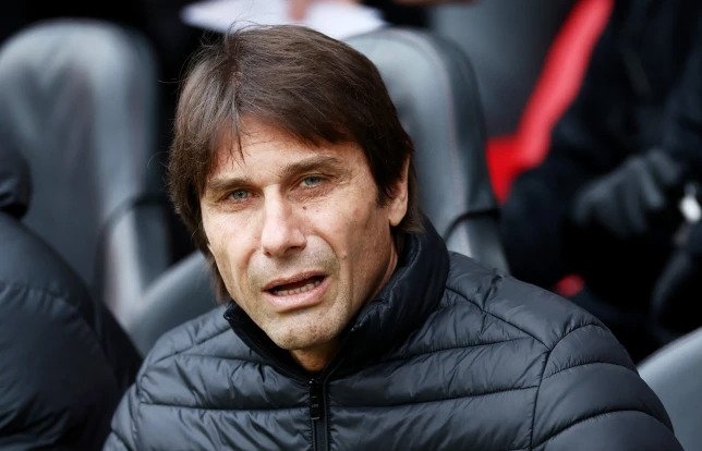 Tức giận Antonio Conte vạch trần sự thật tại Tottenham Hotspurs