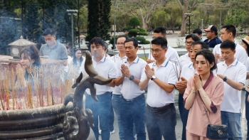 Chi bộ Giàn nén khí mỏ Rồng tổ chức Hành trình về nguồn – Côn Đảo bản hùng ca bất diệt