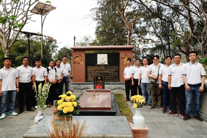 Chi bộ Giàn nén khí mỏ Rồng tổ chức Hành trình về nguồn – Côn Đảo bản hùng ca bất diệt