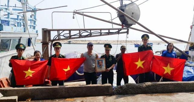 “Tháng Ba biên giới” ở biên giới biển Phú Yên