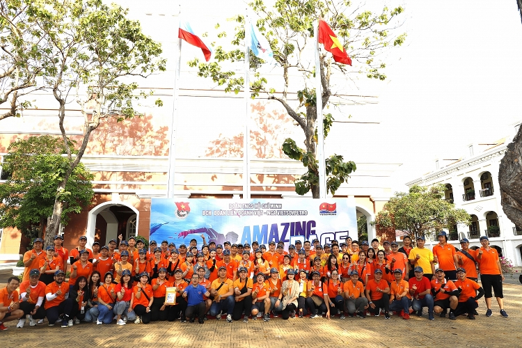 Tuổi trẻ Vietsovpetro phát huy, nâng cao nét đẹp văn hóa Vietsovpetro qua chương trình Amazing Race với chủ đề “ I’M A VSPer” Tuổi trẻ Vietsovpetro - Amazing Race với chủ đề “ I’m a VSPer” chào mừng 92 năm Ngày thành lập Đoàn TNCS Hồ Chí Minh