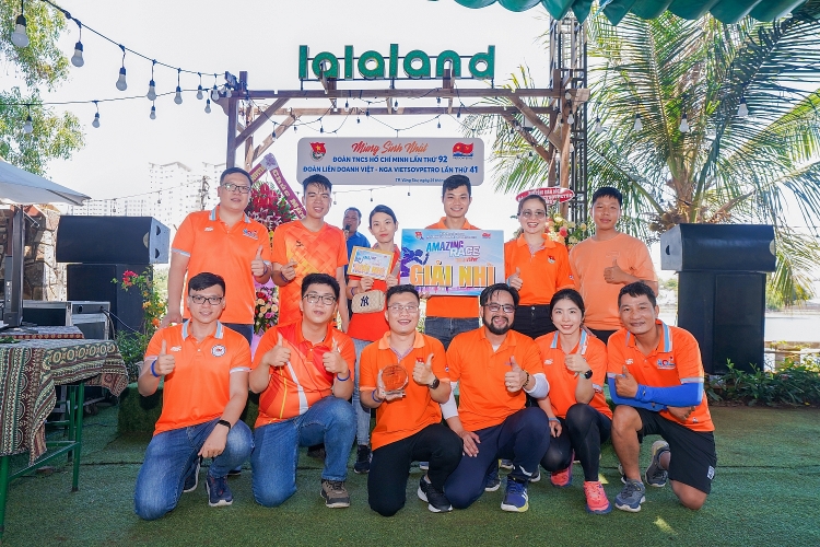 Tuổi trẻ Vietsovpetro - Amazing Race với chủ đề “ I’M A VSPer” chào mừng 92 năm Ngày thành lập Đoàn TNCS Hồ Chí Minh Tuổi trẻ Vietsovpetro Amazing Race với chủ đề “ I’M A VSPer” chào mừng 92 năm Ngày thành lập Đoàn TNCS Hồ Chí Minh