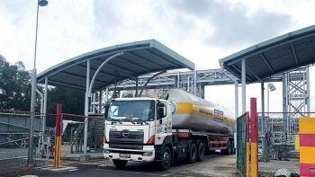 PVFCCo vững vàng bước bằng “hai chân”