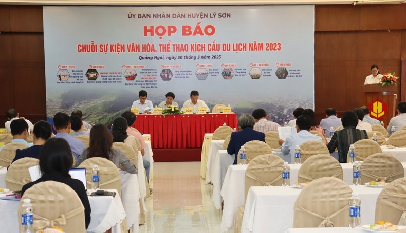 Lý Sơn tổ chức chuỗi sự kiện văn hóa, thể thao kích cầu du lịch